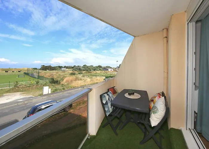 La Brise De - A 300m De La *